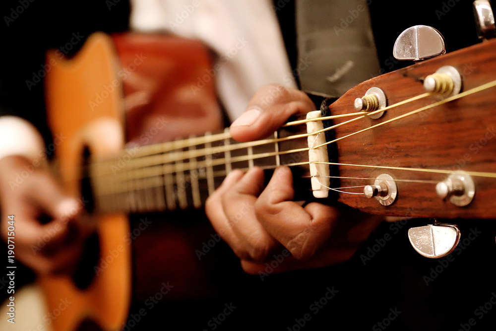 Obraz premium Guitar while playing
