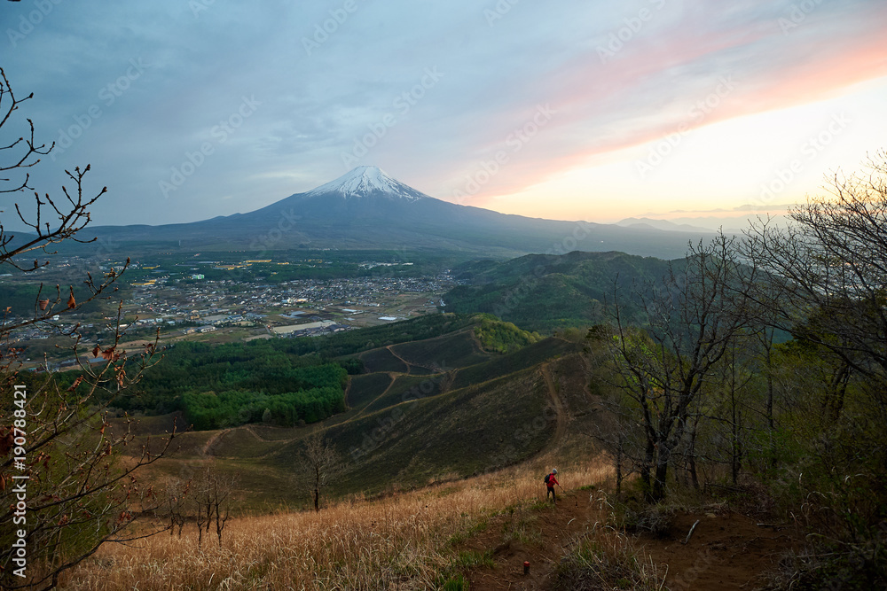 Fototapeta premium Fuji sunset, JAPAN / Oshinomura