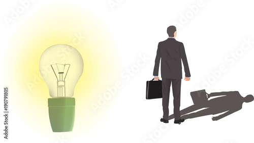 uomo con lampadina alle spalle guarda all'orizzonte 