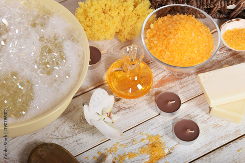 a surprise for Valentine's day a relaxing bath in fruit salt for a bath