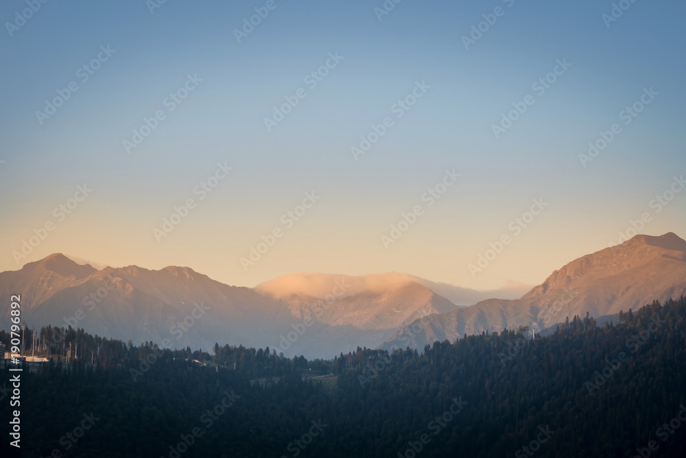 Naklejka premium sunset in the mountains