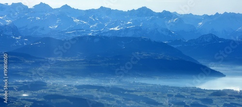 vue aérienne....région de zürich © rachid amrous