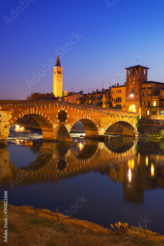 Verona - Pietra bridge at night