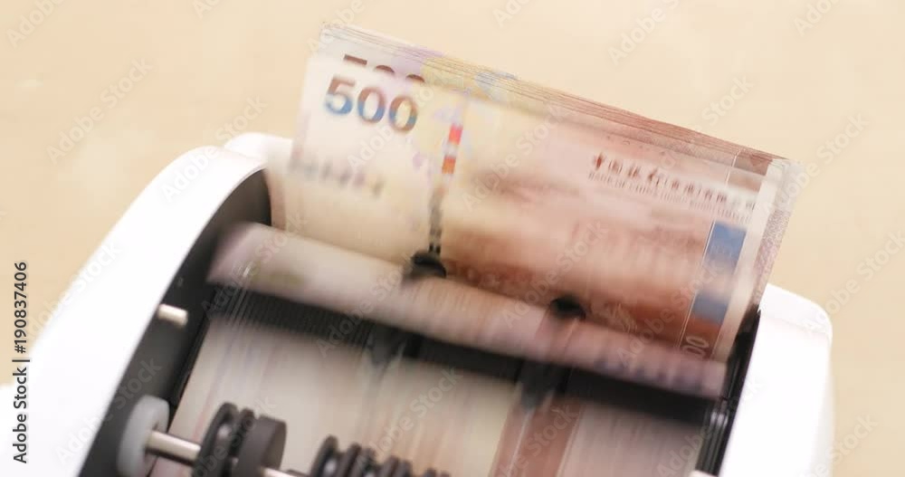 Cash counting machine calculate the number of banknote Cash counting machine calculate the number of banknote