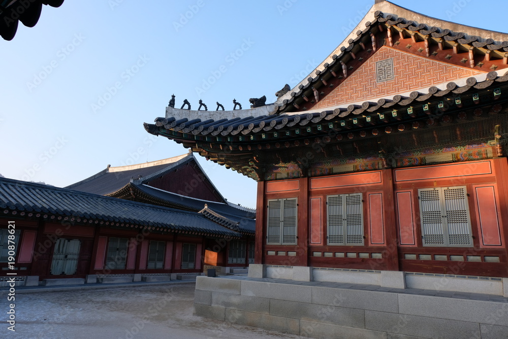 KOREAN TEMPLE IN SEOUL TRADITIONAL BUILDINGS KOREAN TEMPLE IN SEOUL TRADITIONAL BUILDINGS
