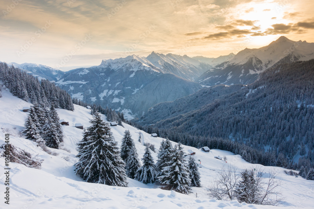 Winterlandschaft in Tirol Österreich