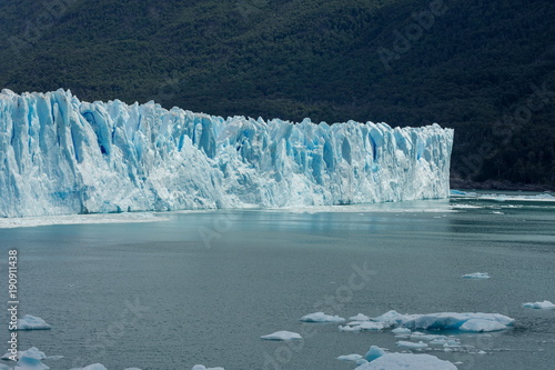 perito moreno glacier,patagonia argentina © lynx0925