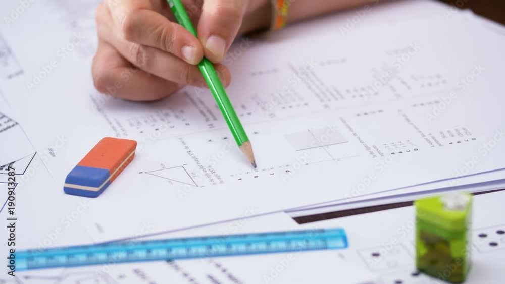Exam- Multiple choice Test- Student reasoning on the answer Exam- Multiple choice Test- Student reasoning on the answer