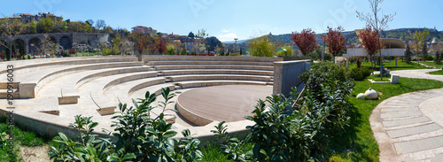 Fotografiet scene of an amphitheater in the open air