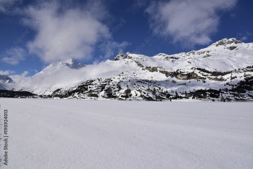 Fototapeta premium Winter in den Alpen