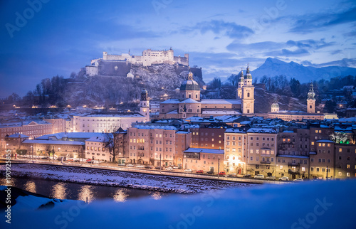 Salzburger Altstadt im Winter, Malerisch