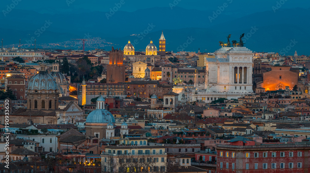 Obraz premium Rome panorama at sunset from the Gianicolo Hill Terrace.