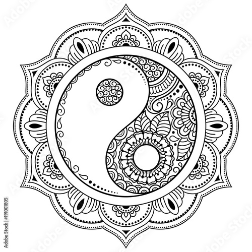 Circular pattern in the form of a mandala.  Yin-yang decorative symbol. Mehndi style. Decorative pattern in oriental style. Coloring book page.