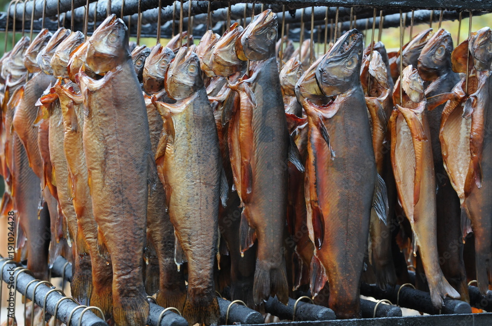 Fototapeta premium Räucherfisch