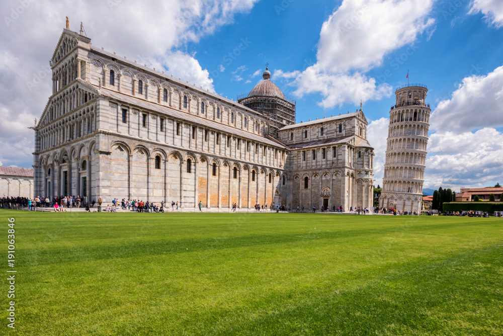 Pisa Cathedral (Duomo di Pisa) with the Leaning Tower of Pisa in Pisa, Tuscany, Italy