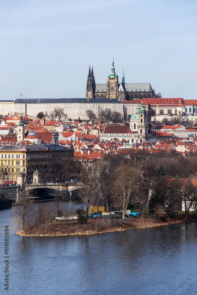 Obraz premium Prague panorama with Vltava River, St. Vitus Cathedral and Prague Castle - the biggest ancient castle in the world and residence of the president, Czech Republic