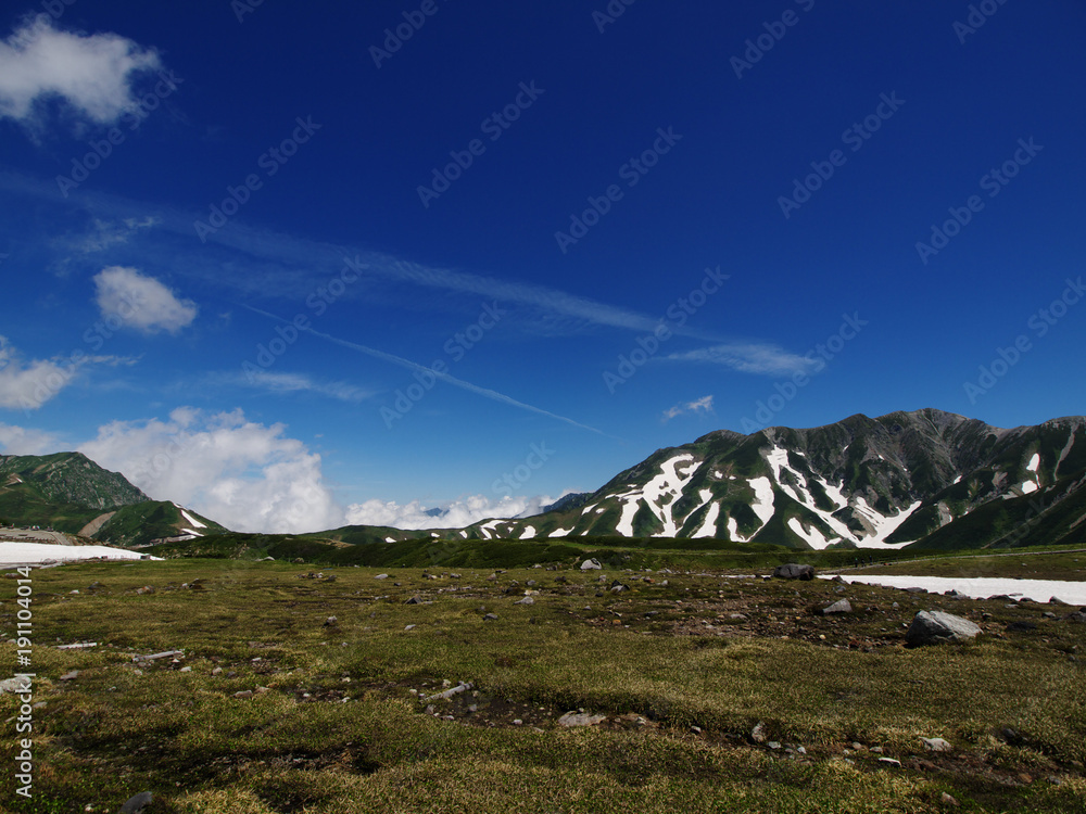 Fototapeta premium 立山 アルペンルート