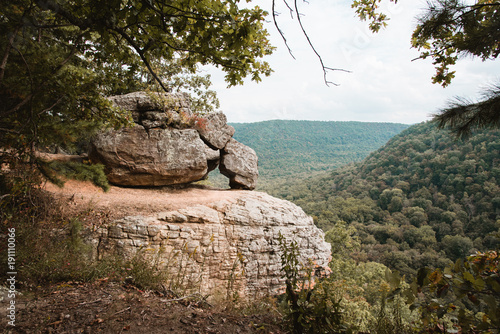Hawksbill Crag Whitaker Point Hiking Trail in Arkansas near Fayetteville