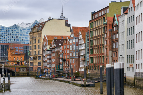 View of the Elbphilharmonie in the middle of traditional Hamburg buildings
