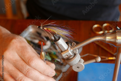 Slika na platnu Fly tying a classic Magog smelt salmon fly pattern