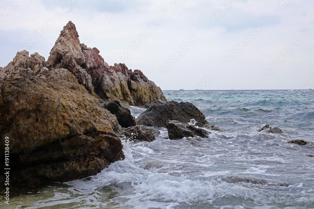 sea with stones