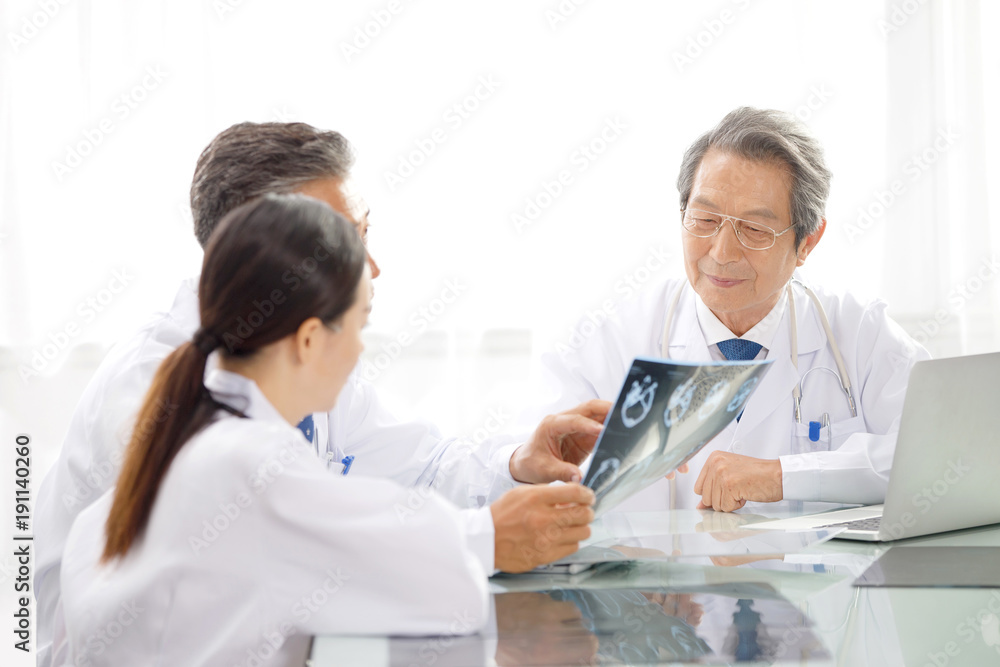 The doctor on the discussion of x-rays The doctor on the discussion of x-rays