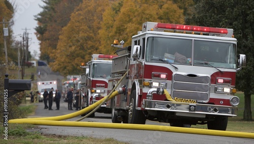 Canvas Print Fire trucks at an emergency