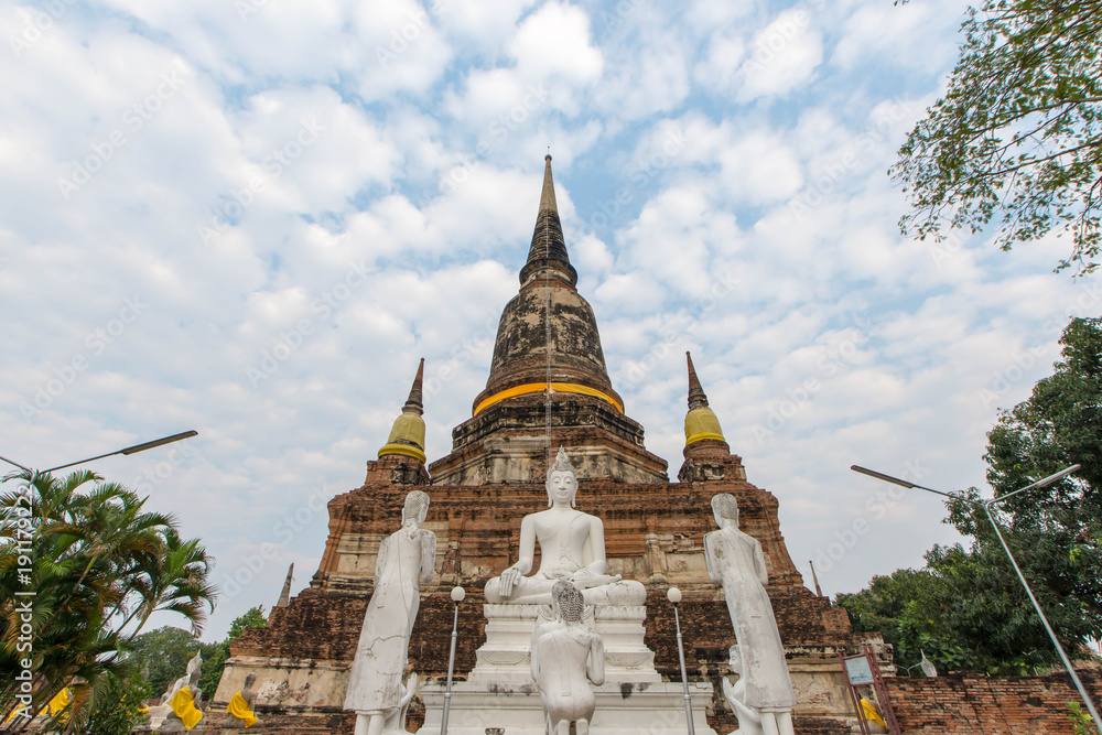 Fototapeta premium Thailand Ayutthaya city Wat Yai Chai Mongkon