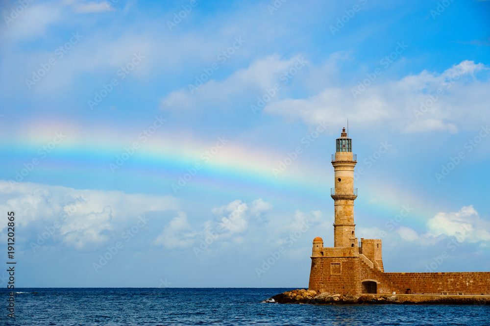Der Leuchtturm von Chania und en Regenbogen
