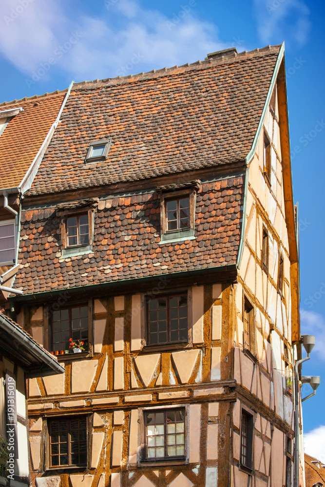 Colmar. Maisons typiques alsaciennes à colombages, Haut Rhin, Alsace. Grand Est Colmar. Maisons typiques alsaciennes à colombages, Haut Rhin, Alsace. Grand Est