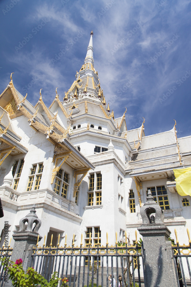 Fototapeta premium Beautiful Buddhist temple
