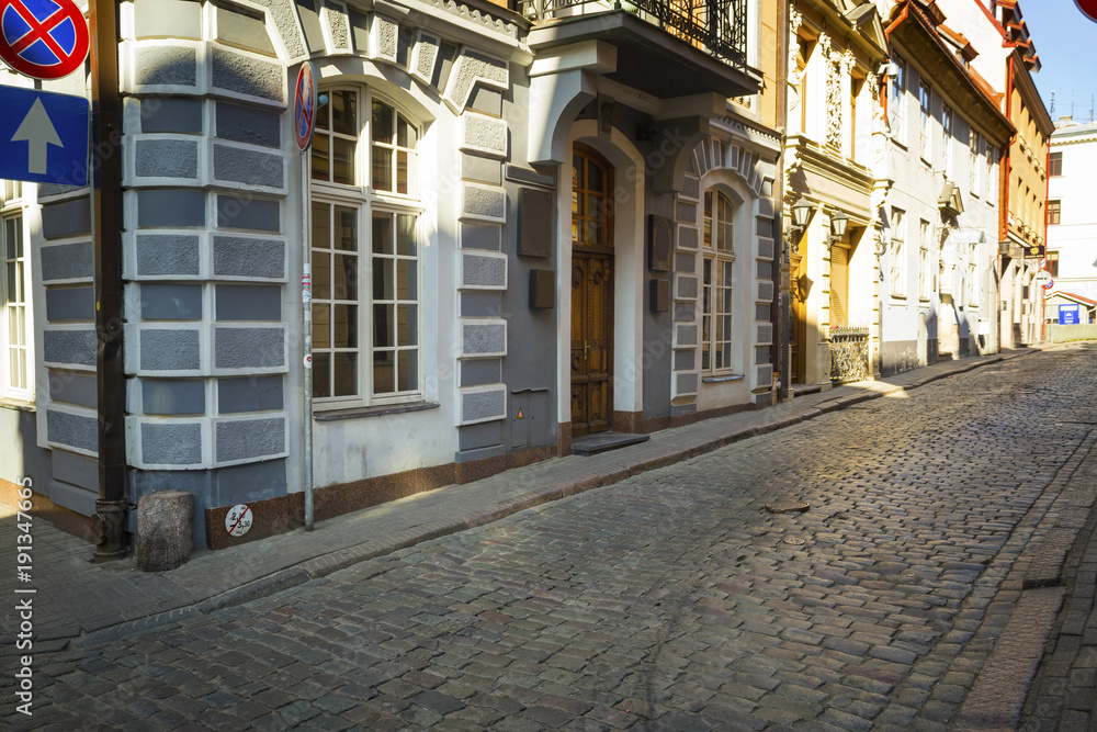 Obraz premium Empty streets of Riga old town.