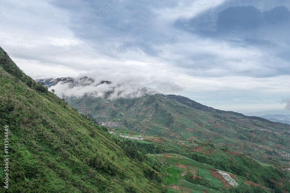 Naklejka premium dieng plateau wonosobo central java indonesia