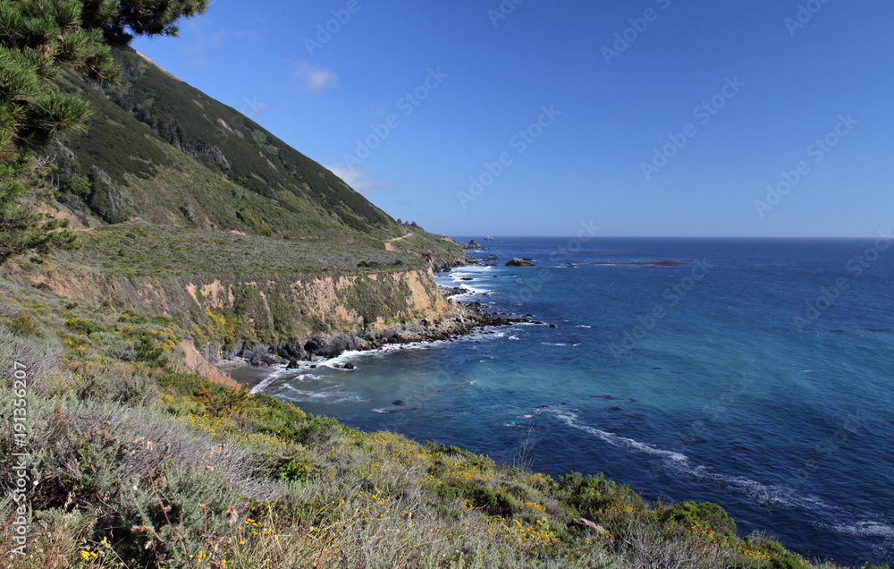 Driving along the coast on Highway 1 in California Driving along the coast on Highway 1 in California