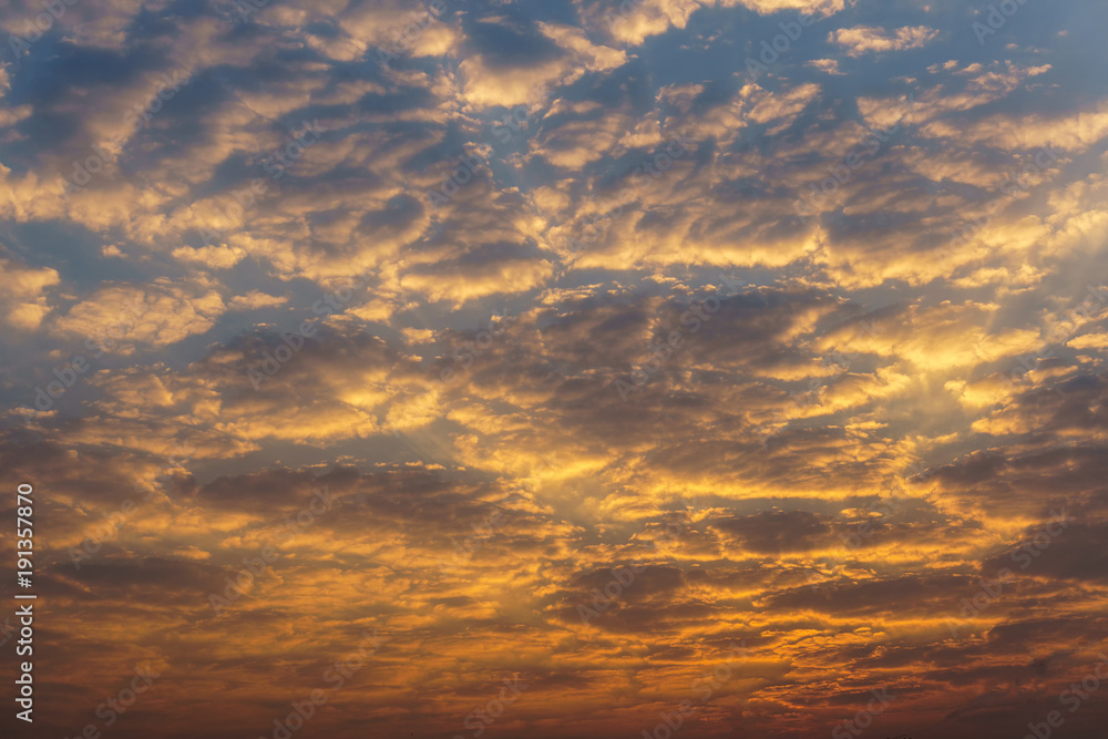 Fototapeta premium Colorful sky and cloud with sunlight shine background