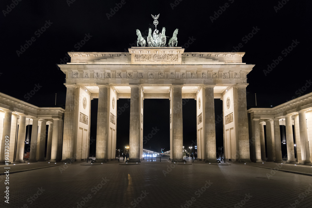 Obraz premium Brama Brandenburska w Berlinie