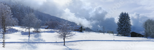 Bergpanorama mit Langlaufloipe bei Bramberg im Salzburger Land photo