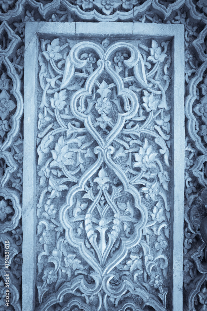 Wooden door Arabic decorations Wooden door Arabic decorations
