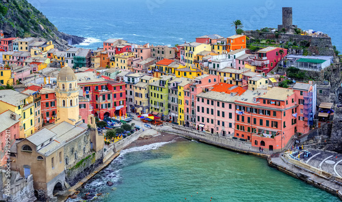 Picturesque Vernazza town on Mediterranean sea coast, Cinque Terre, Italy