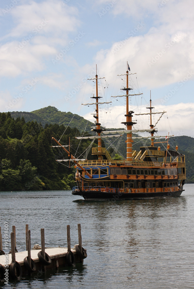Boat on Lake Ashi in Hakone, Japan Boat on Lake Ashi in Hakone, Japan