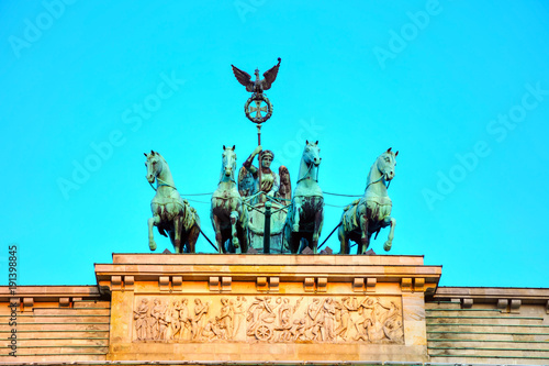 Obraz na płótnie Quadriga on top of the Brandenburger tor w salonie