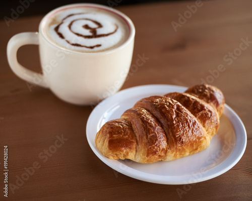Croissant & Coffee