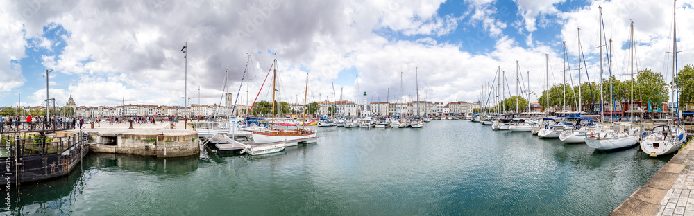 Port de plaisance de La Rochelle (France)