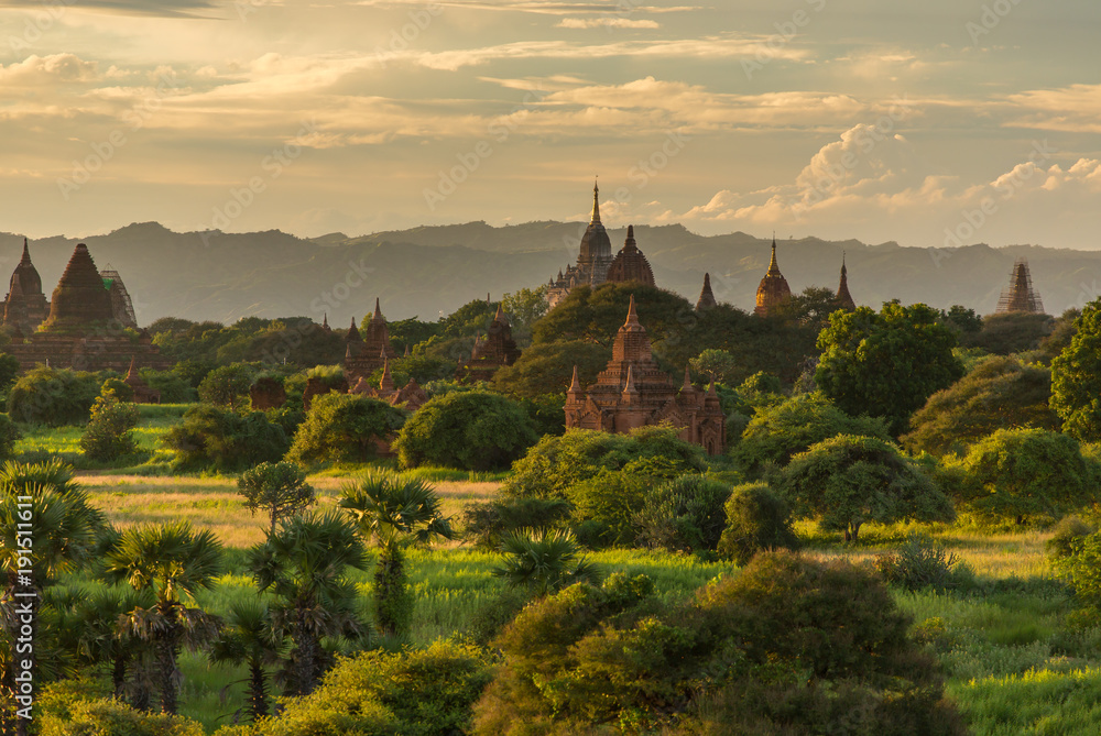 Beautiful sunrise over the ancient pagodas in Bagan, Myanmar Beautiful sunrise over the ancient pagodas in Bagan, Myanmar