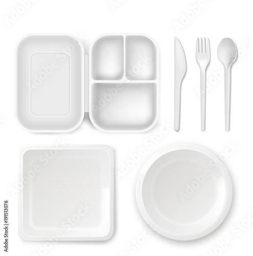 Disposable plastic dishware plates and cutlery vector illustration. 3D realistic lunch box, spoon, fork or knife and food package container. Picnic party tableware isolated icons on white background