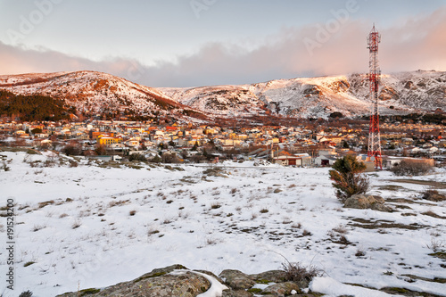 Bustarviejo y El MOndalindo nevados. Madrid photo