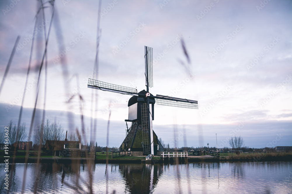 Les Moulins de Kinderdijk-Elshout aux Pays-Bas, Netherlands