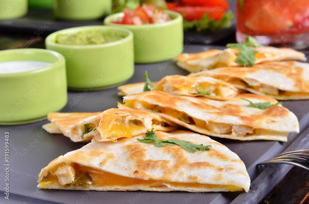 Flat cakes with chicken and chess Flat cakes with chicken and chess