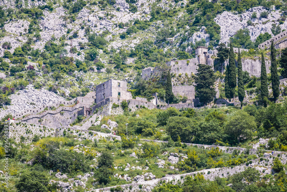 Obraz premium Ancient walls on St John hill in Kotor town, Montenegro