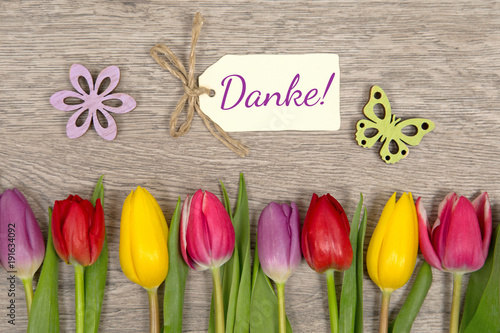 Tulpen und Karte: Danke!